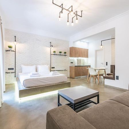 Stylish 1Br Apartment In The Heart Of Koukaki Афины Экстерьер фото