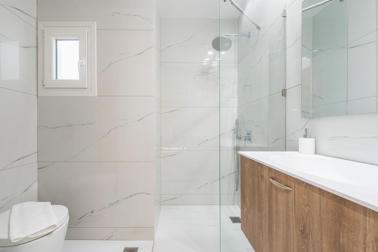 Stylish 1Br Apartment In The Heart Of Koukaki Афины Экстерьер фото